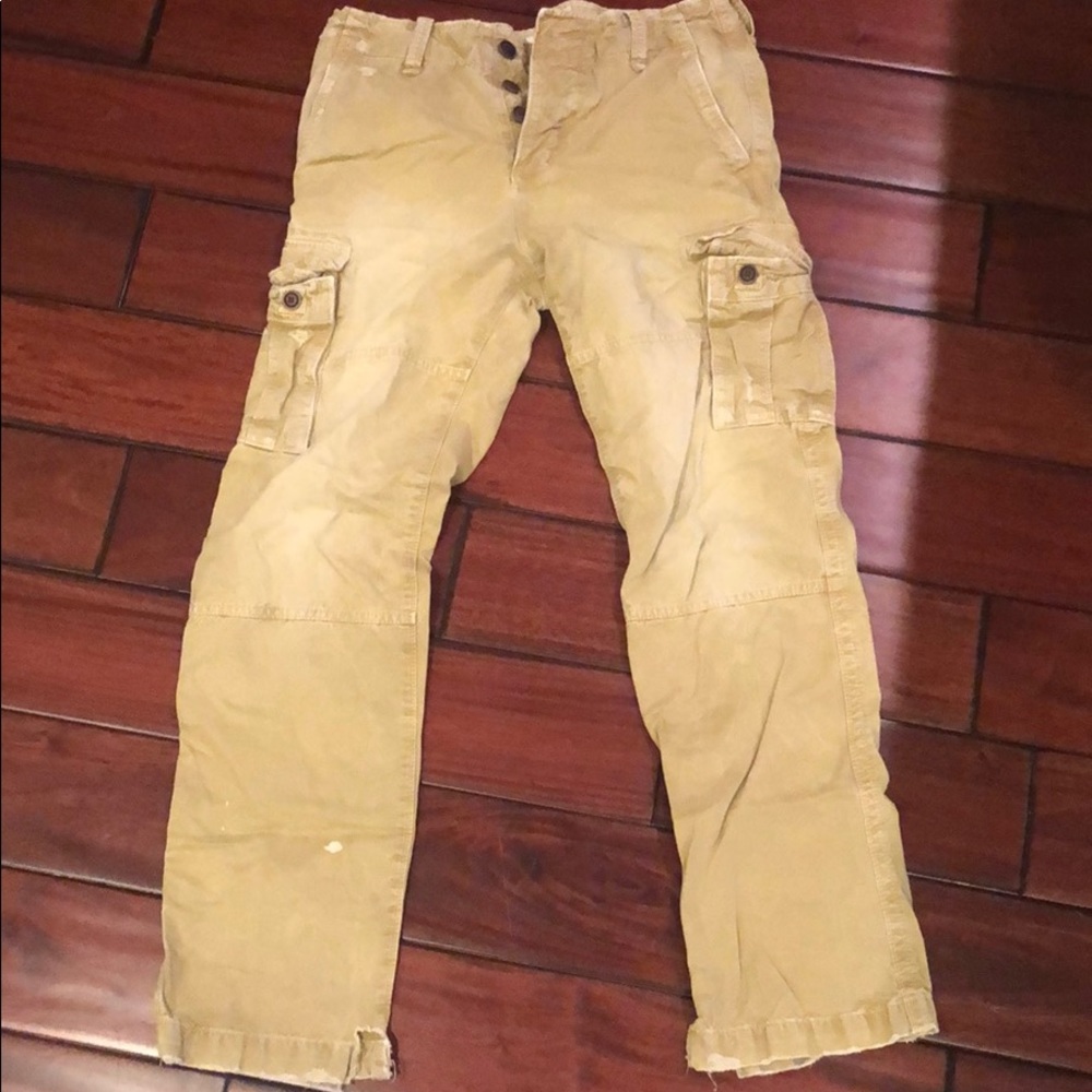 Abercrombie & Fitch Men’s Khakis